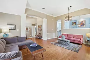 312 Andre Dr, Irving, TX 75063 - Photo 7