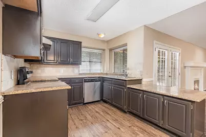 4416 Rising Sun Court, Arlington, TX 76017 - Photo 9