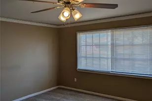 6912 Chippendale Dr, Fort Worth, TX 76134 - Photo 11