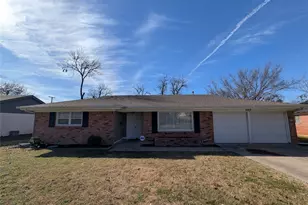 6912 Chippendale Dr, Fort Worth, TX 76134 - Photo 1