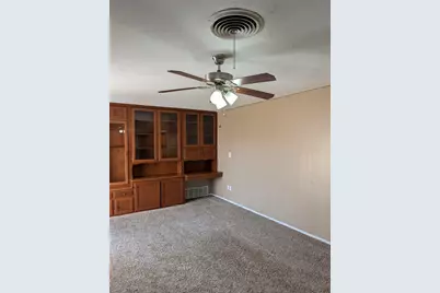 6912 Chippendale Drive, Fort Worth, TX 76134 - Photo 5