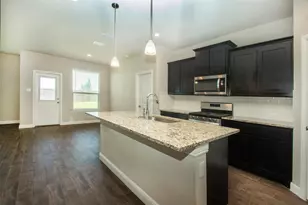 11437 Leeson St, Fort Worth, TX 76052 - Photo 9