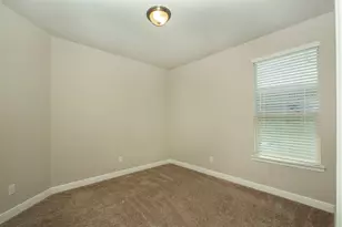 11437 Leeson St, Fort Worth, TX 76052 - Photo 13