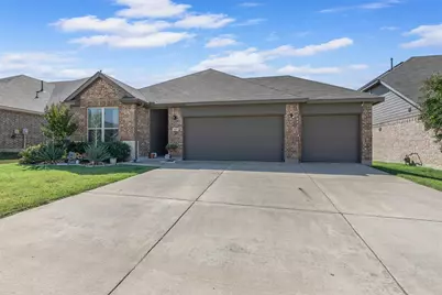 401 Evans Drive, Van Alstyne, TX 75495 - Photo 3