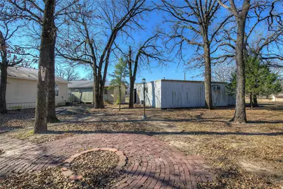 2822 County Road 3514, Greenville, TX 75402 - Photo 19