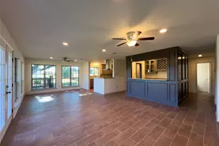 101 Village Gate Dr, Waxahachie, TX 75165 - Photo 3