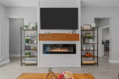 325 Berryhill Drive, Springtown, TX 76082 - Photo 7