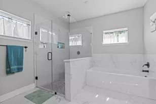 325 Berryhill Dr, Springtown, TX 76082 - Photo 17