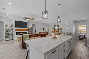 325 Berryhill Dr, Springtown, TX 76082 - Photo 13