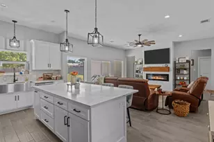 325 Berryhill Dr, Springtown, TX 76082 - Photo 11