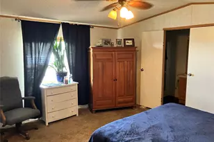5200 Lake Shore Ln, Denton, TX 76208 - Photo 9