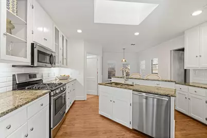 5242 Merrimac Avenue, Dallas, TX 75206 - Photo 11