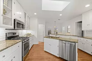 5242 Merrimac Ave, Dallas, TX 75206 - Photo 11