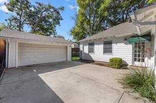 5242 Merrimac Ave, Dallas, TX 75206 - Photo 23