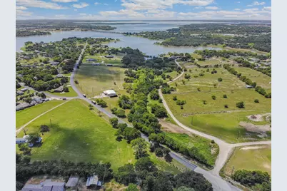 891 Shahan Prairie Road, Little Elm, TX 75068 - Photo 3