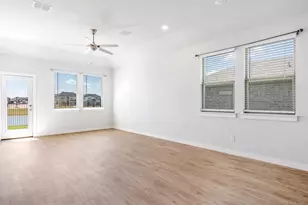 4712 Hunter Hurst Dr, Princeton, TX 75071 - Photo 11