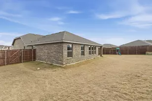 301 Chickasaw Dr, Cleburne, TX 76033 - Photo 39
