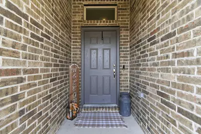 301 Chickasaw Drive, Cleburne, TX 76033 - Photo 3