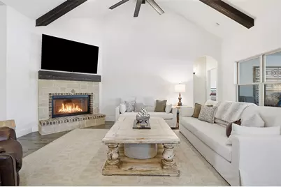 9017 Valley Oak Court, Springtown, TX 76082 - Photo 7