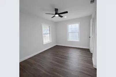 2744 Ryan Avenue, Fort Worth, TX 76110 - Photo 7