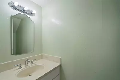 4020 Holland Avenue #202, Dallas, TX 75219 - Photo 17