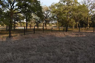 318 Fm 2488, Covington, TX 76636 - Photo 33