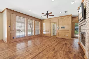 2272 Hollyhill Ln, Denton, TX 76205 - Photo 7