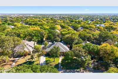 2272 Hollyhill Lane, Denton, TX 76205 - Photo 31