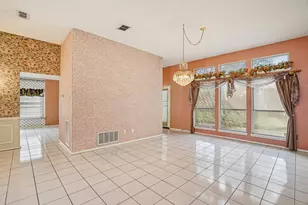 7213 Crabtree Ln, North Richland Hills, TX 76182 - Photo 15