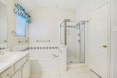 7213 Crabtree Lane, North Richland Hills, TX 76182 - Photo 21