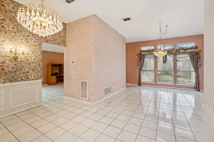 7213 Crabtree Ln, North Richland Hills, TX 76182 - Photo 7