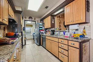 1319 Meadowcrest Dr, Mesquite, TX 75149 - Photo 13