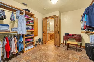 4517 Cottonwood Ln, Vernon, TX 76384 - Photo 29