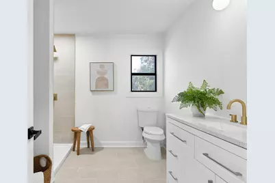 113 W State Street, Garland, TX 75040 - Photo 21