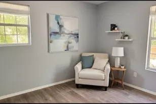 410 W 11th St, Bonham, TX 75418 - Photo 7