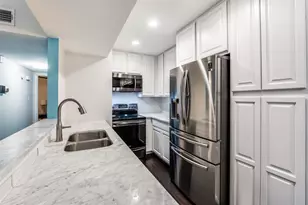 6646 E Lovers Ln, Dallas, TX 75214 - Photo 13