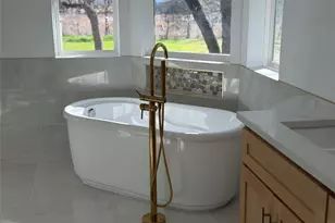 129 Oak Trail, Burleson, TX 76028 - Photo 19