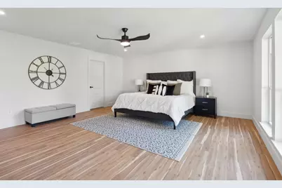 9905 Glenrio Lane, Dallas, TX 75220 - Photo 9