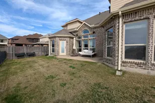 7147 Playa Norte Dr, Grand Prairie, TX 75054 - Photo 5