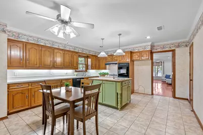 529 N Grand Avenue, Waxahachie, TX 75165 - Photo 9