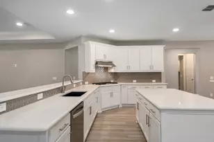 1116 Cornerstone Dr, Little Elm, TX 76227 - Photo 11