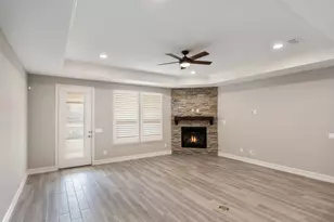 1116 Cornerstone Dr, Little Elm, TX 76227 - Photo 17