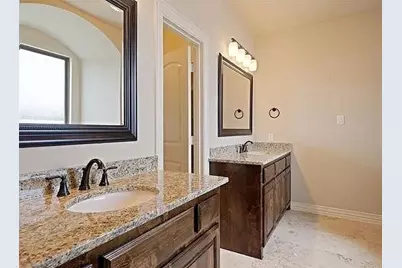 800 Newhaven Drive, Wylie, TX 75098 - Photo 9