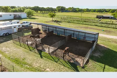 1193 Lincoln Drive, Stephenville, TX 76401 - Photo 3