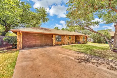 2612 English Drive, Vernon, TX 76384 - Photo 3