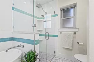 1811 Park Hill Dr, Arlington, TX 76012 - Photo 23