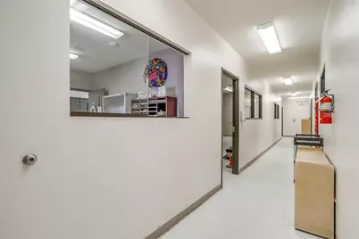 905 Roberts Cut Off, River Oaks, TX 76114 - Photo 25