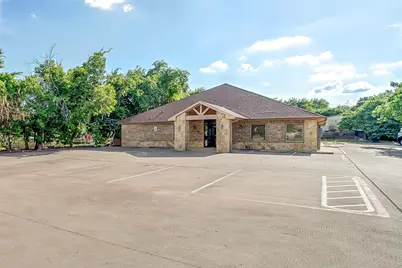 905 Roberts Cut Off, River Oaks, TX 76114 - Photo 31