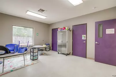 905 Roberts Cut Off, River Oaks, TX 76114 - Photo 15