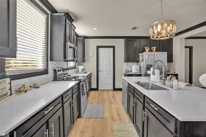 2032 Avenue L, Anson, TX 79501 - Photo 9